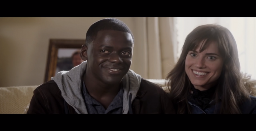 daniel-kaluuya-as-chris-and-allison-williams-as-rose-in-get-out.png